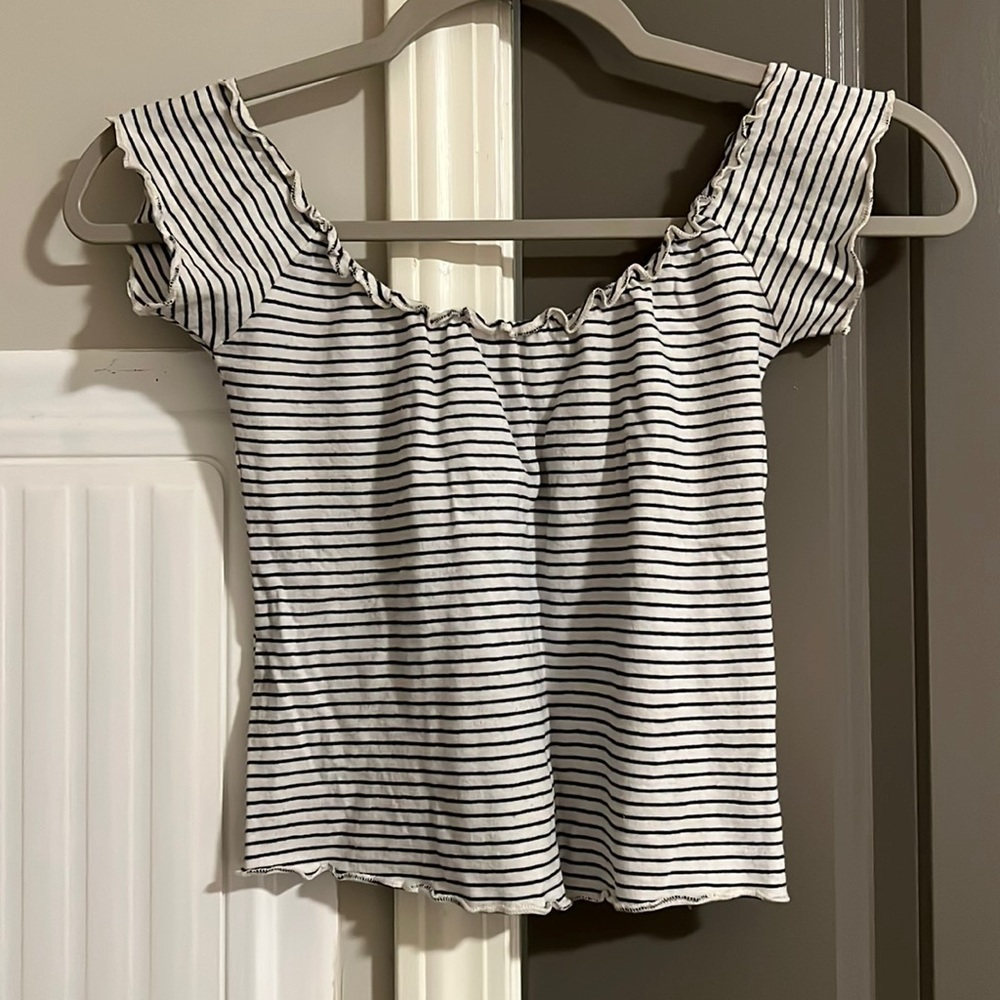 Womens off the shoulder Pacsun black and white striped top